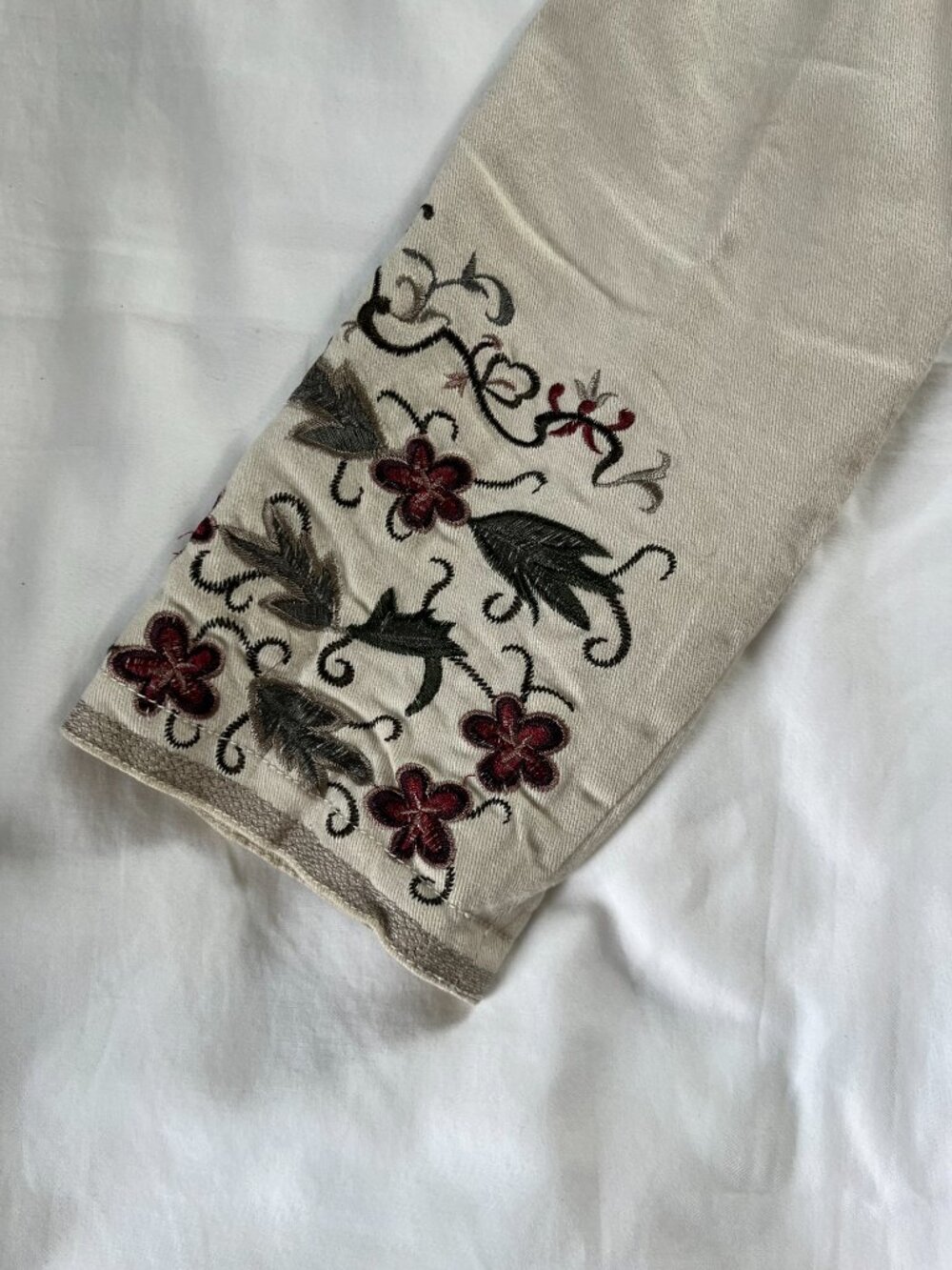 Paparazzi Beige Floral Embroidered Boho Button Down Long Jacket | Size L - Picture 2 of 13